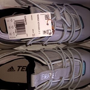 [SOLD]NEW ADIDAS TERREX VOYAGER 21 HIKING SNEAKER RARE GRAY NEON GREEN SKY BL
